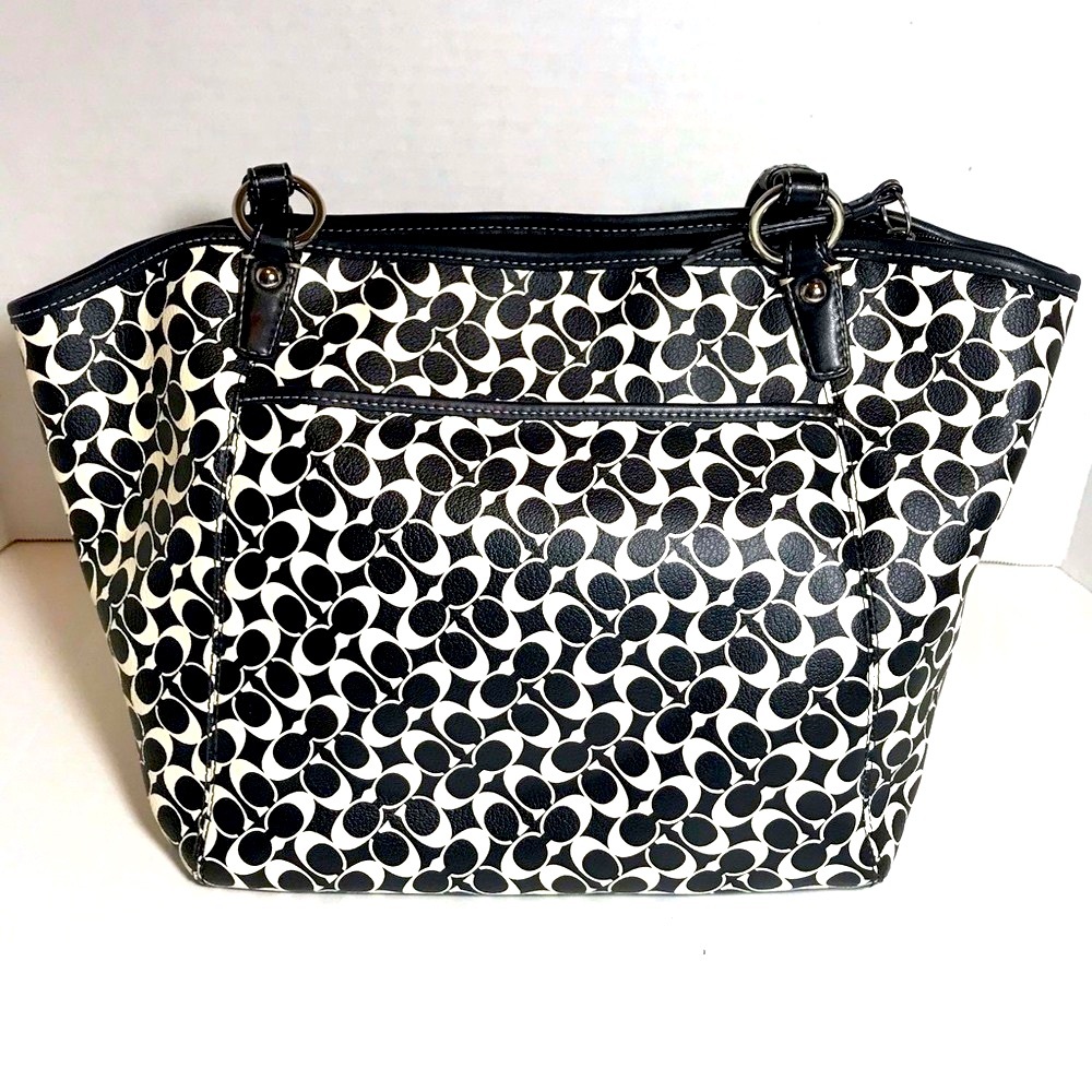 Coach Black and White Logo Tote Looks Brand new! - Picture 3 of 9